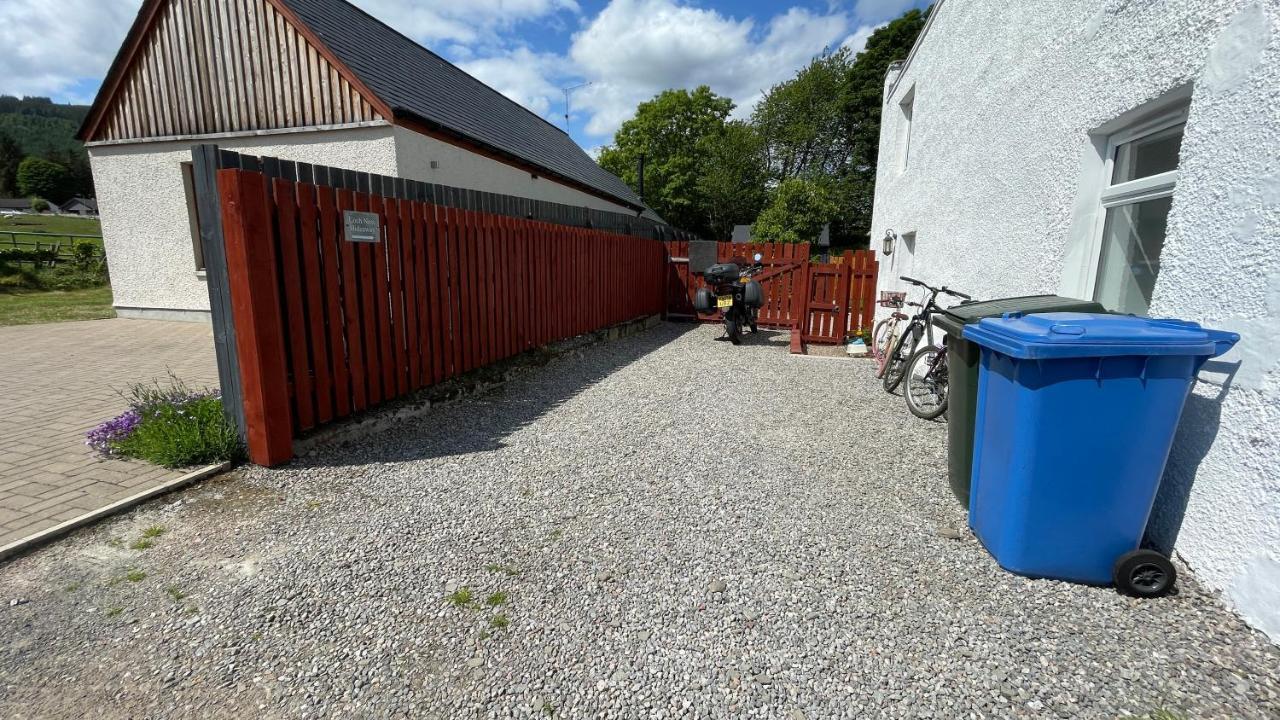 Hideaway Pod Near Loch Ness For A Tranquil Retreat Apartman Lewiston Kültér fotó